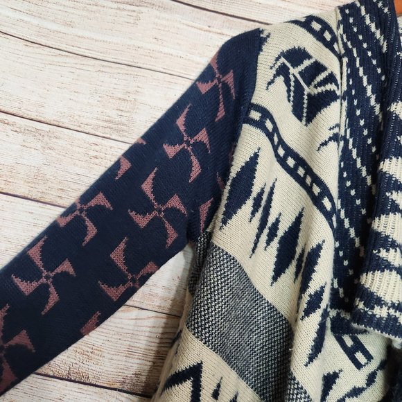 Anthropologie Srod Butterflies Aztec Print Waterfall Knit Open Cardigan Small - Picture 4 of 13